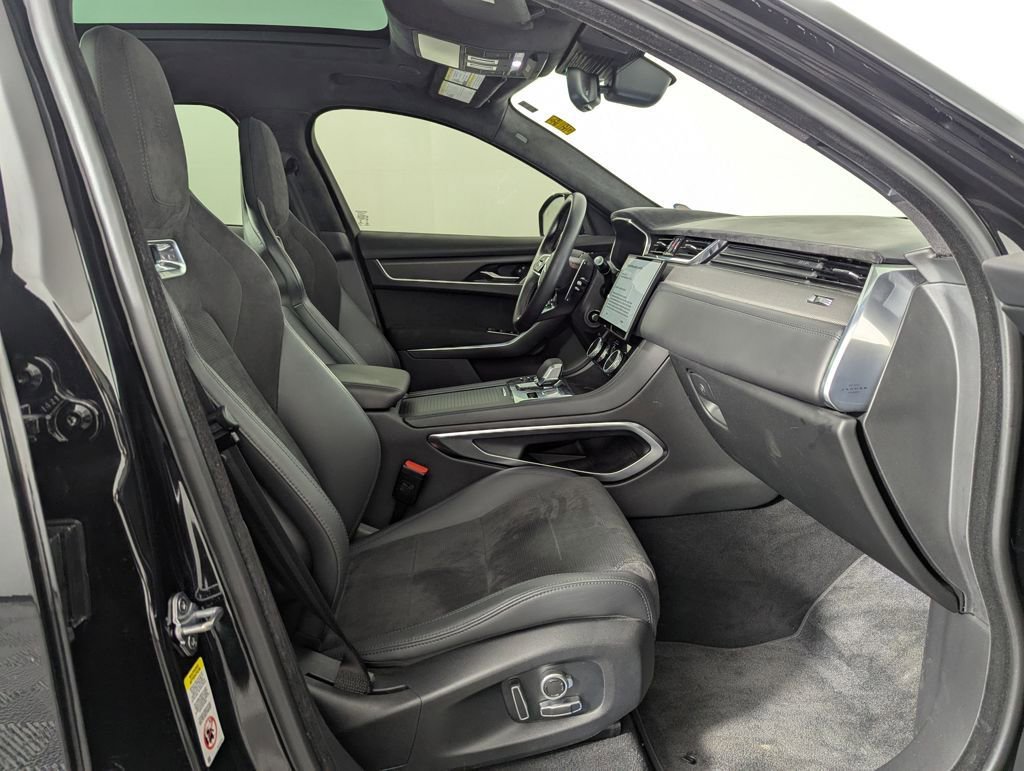 Used 2022 Jaguar F-PACE SVR image 89