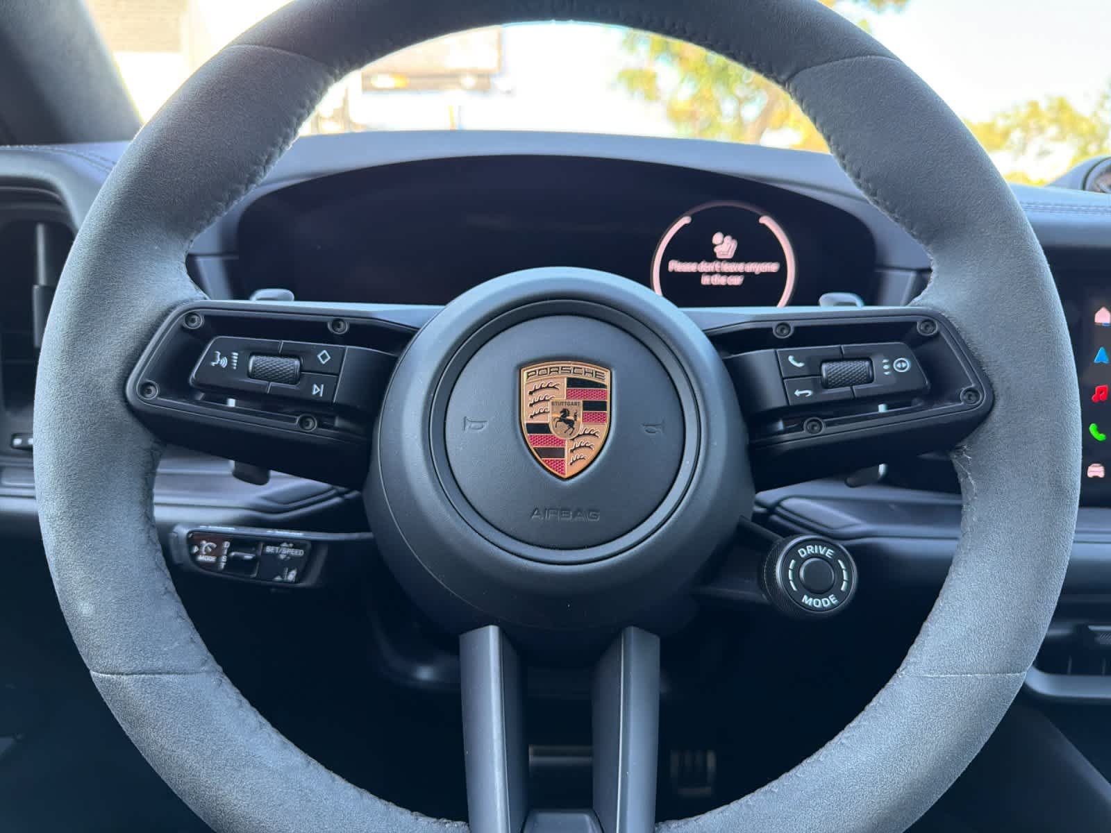 Certified 2026 Porsche Cayenne GTS AWD/4WD image 27
