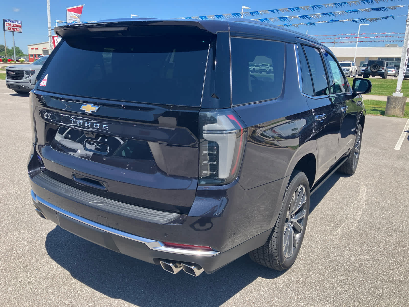 New 2026 Chevrolet Tahoe High Country AWD/4WD image 7