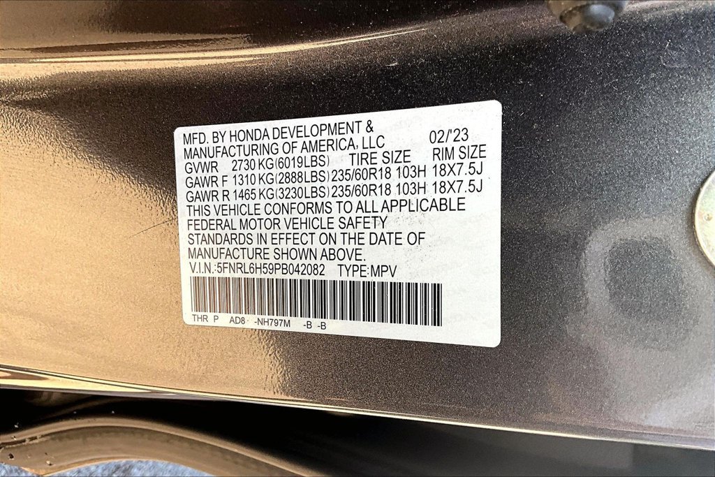 Used 2023 Honda Odyssey EX image 5