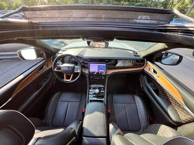 Certified 2025 Jeep Grand Cherokee Summit AWD/4WD image 33