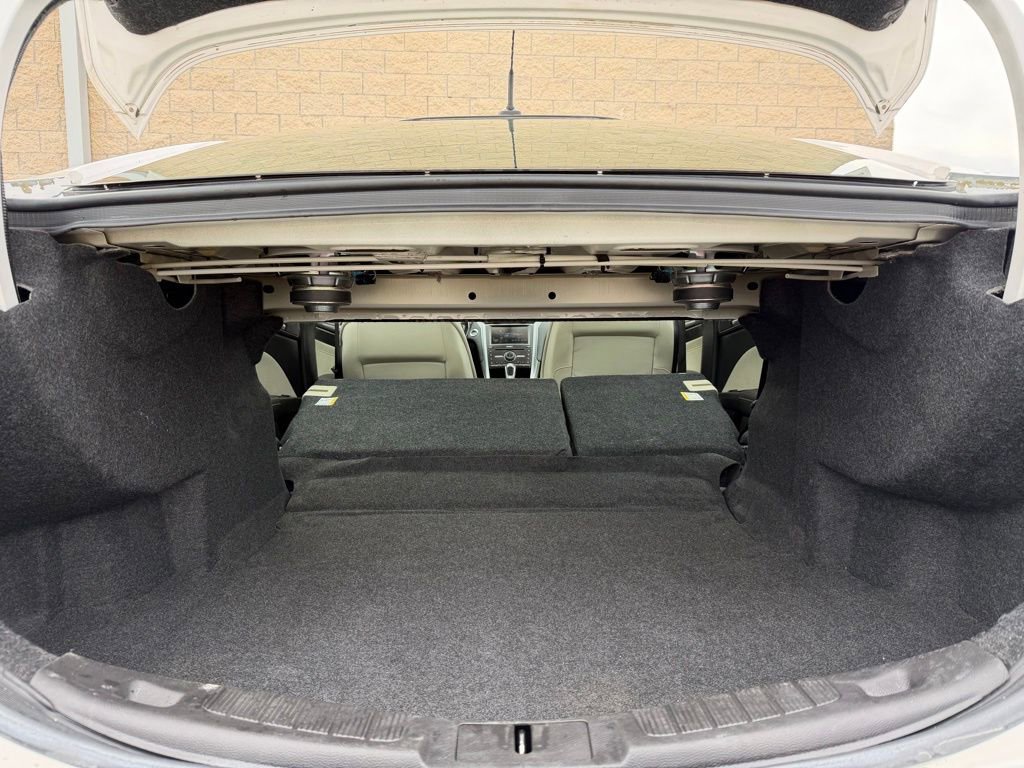 Used 2016 Ford Fusion Titanium image 11