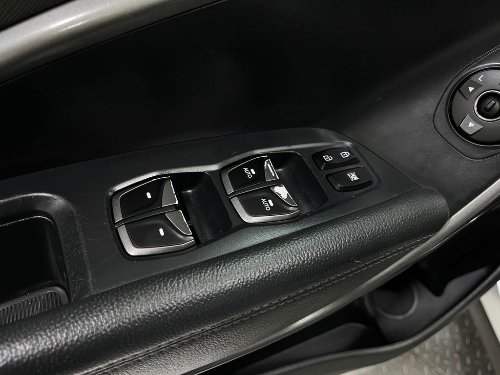 Used 2018 Hyundai Santa Fe Sport w/ 2.0T Ultimate Tech Package 05 image 17