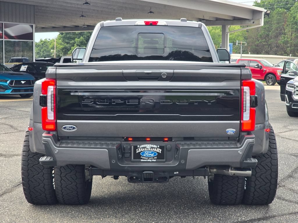 Used 2025 Ford F450 Platinum w/ FX4 Off-Road Package AWD/4WD image 23
