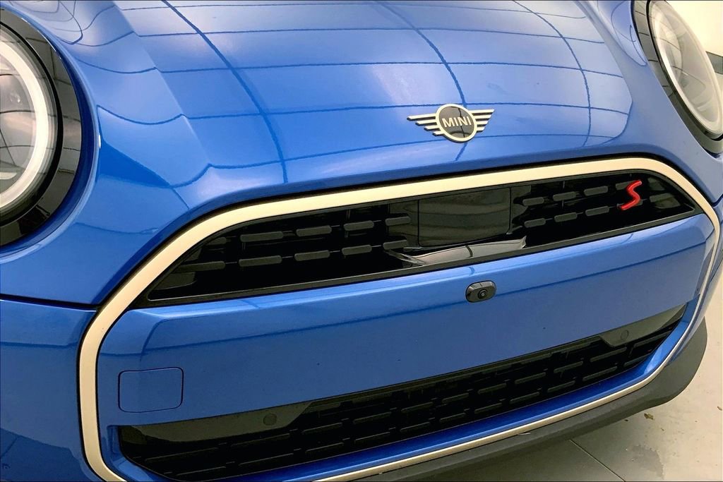 Certified 2025 MINI Cooper S image 29