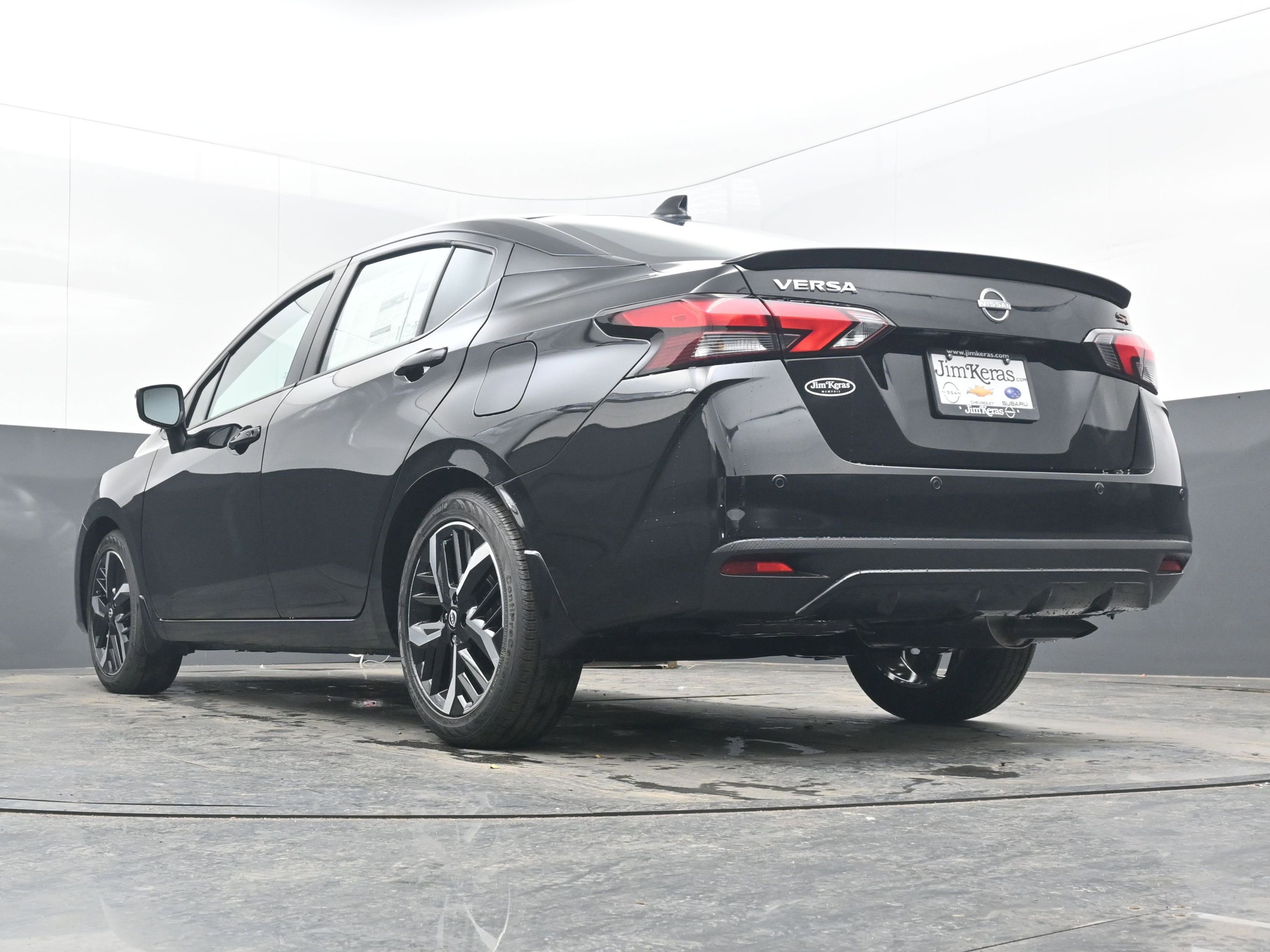 New 2025 Nissan Versa SR image 27