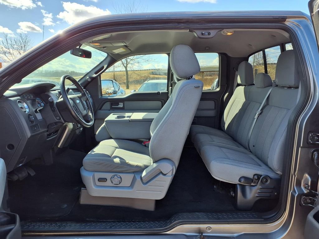 Used 2013 Ford F150 XLT w/ Luxury Equipment Group image 11