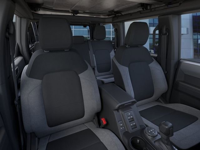 New 2025 Ford Bronco 4-Door image 10
