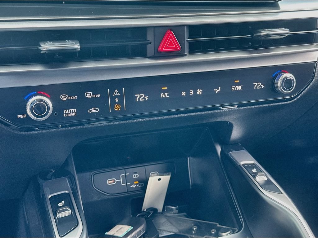 New 2026 Kia Sorento EX FWD image 16