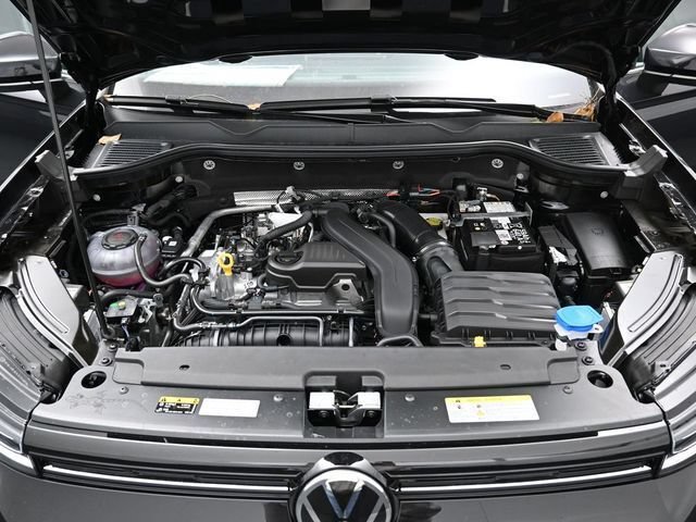 New 2026 Volkswagen Taos SE AWD/4WD image 15