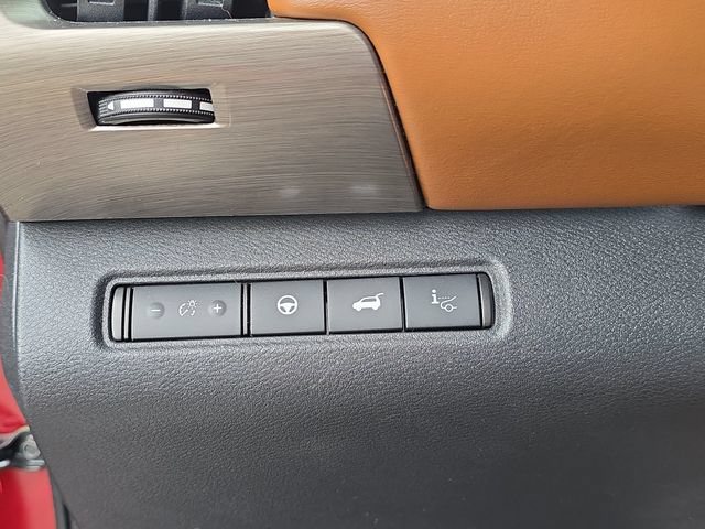 Certified 2022 Nissan Pathfinder Platinum w/ Lighting Package (N93) FWD image 30