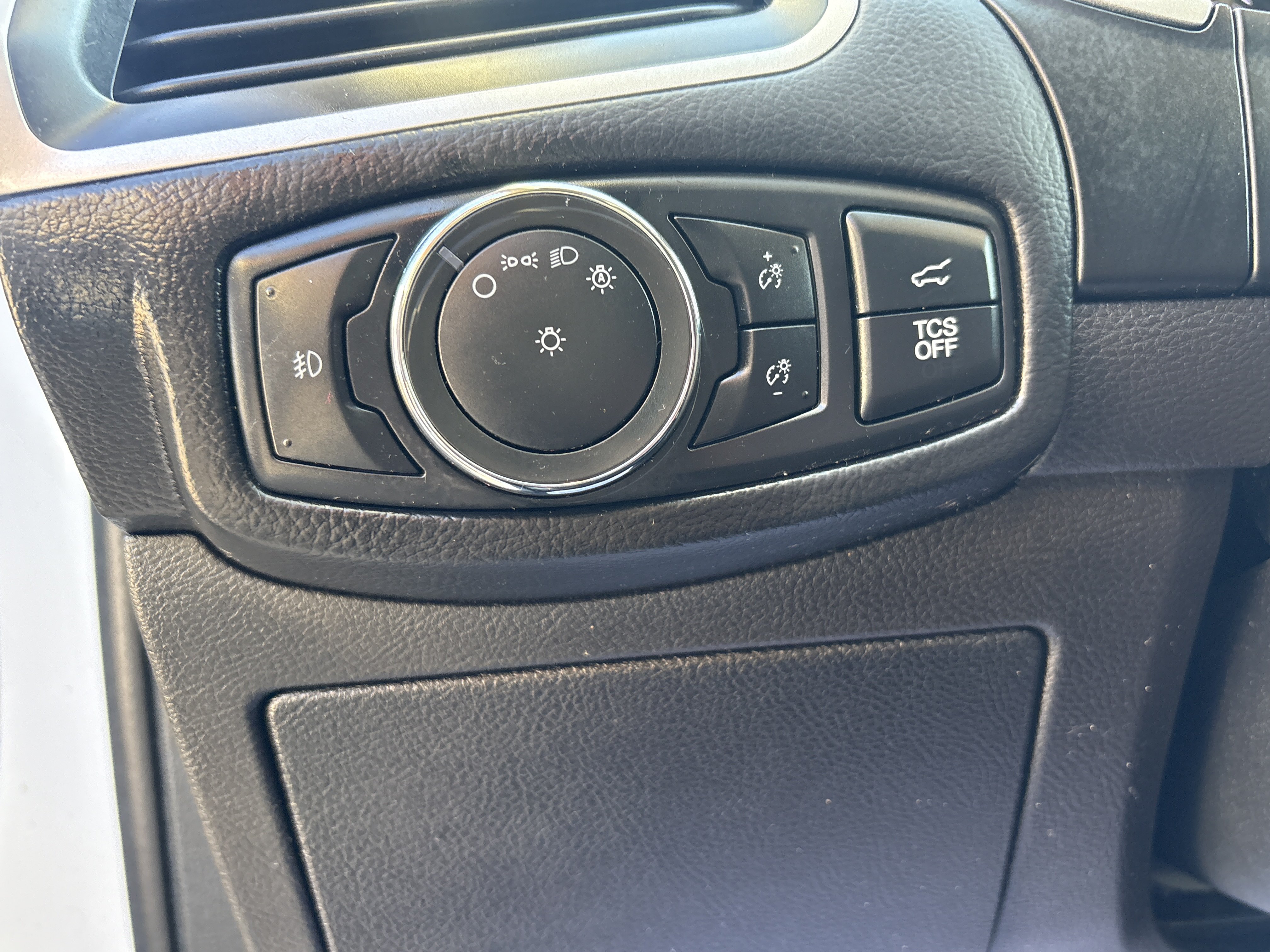 Used 2021 Ford Edge SEL w/ Convenience Package FWD image 15