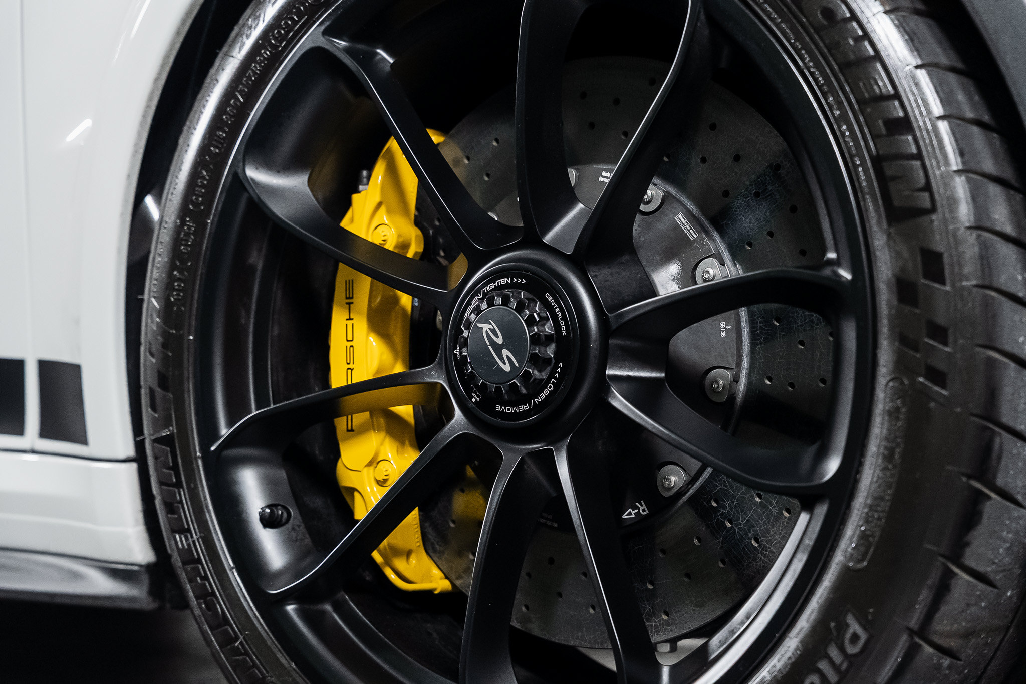Used 2019 Porsche 911 GT3 RS RWD image 49