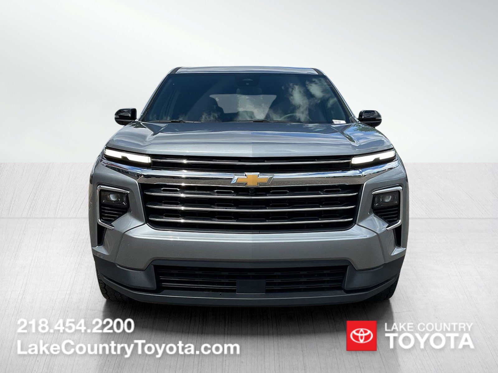 Used 2026 Chevrolet Traverse LT AWD/4WD image 8