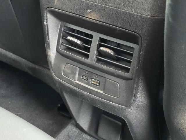 Used 2025 Chevrolet Colorado Z71 w/ Technology Package AWD/4WD image 17