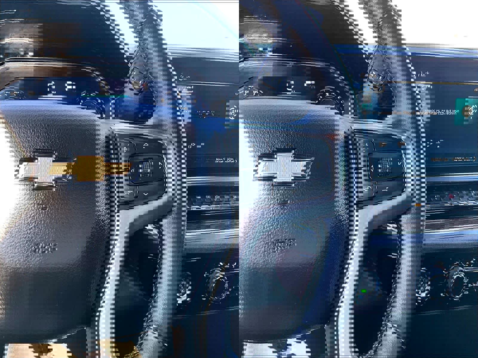 Used 2023 Chevrolet Silverado 1500 LT image 24