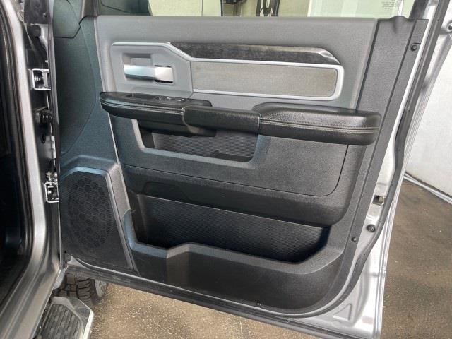 Used 2021 RAM 2500 Big Horn image 44