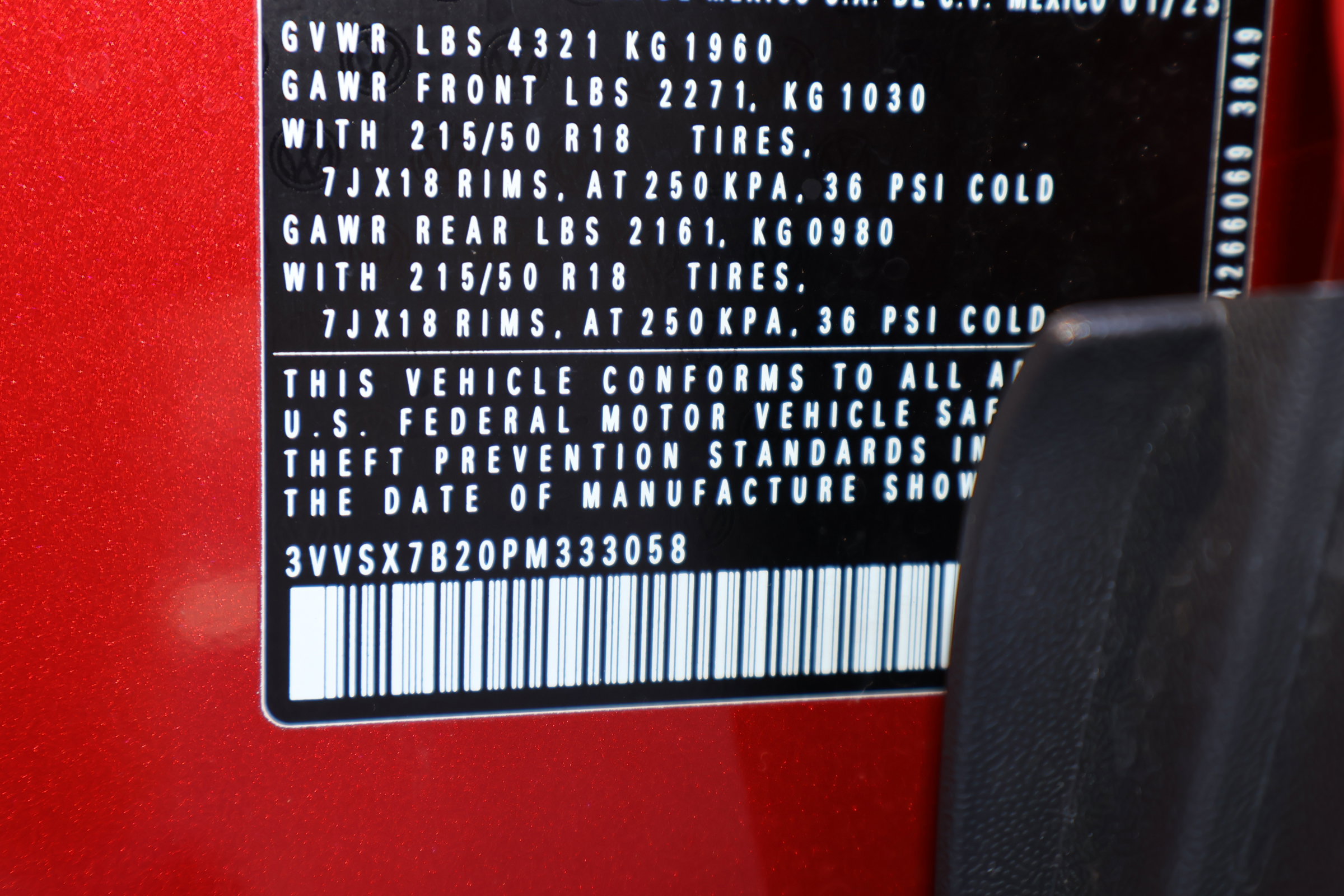 Used 2023 Volkswagen Taos SE w/ Black Wheel Package image 28