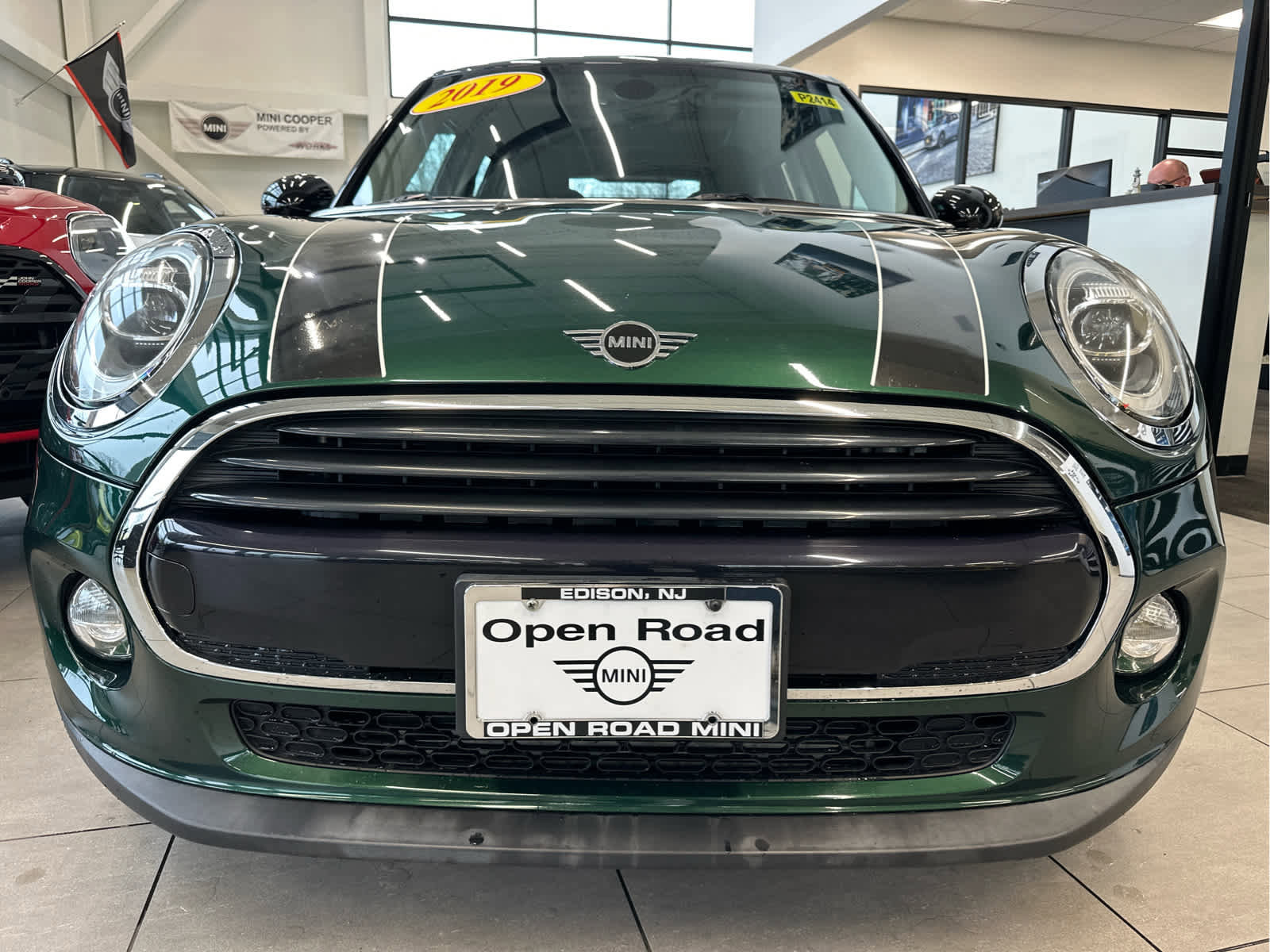 Used 2019 MINI Cooper 4-Door Hardtop image 9