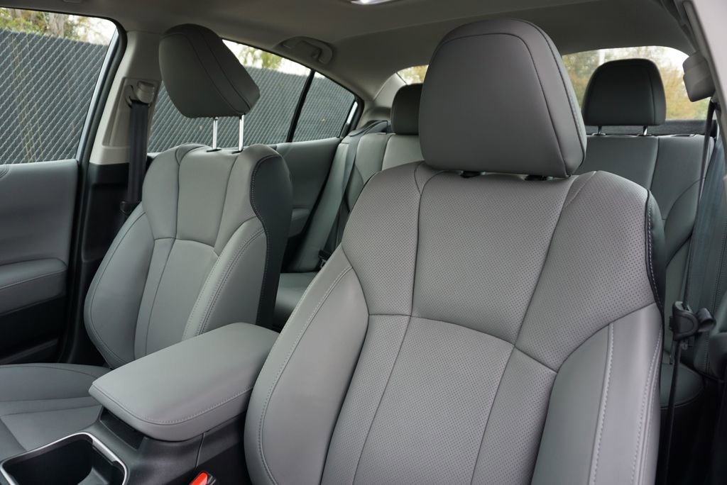 Used 2024 Subaru Legacy Limited image 11