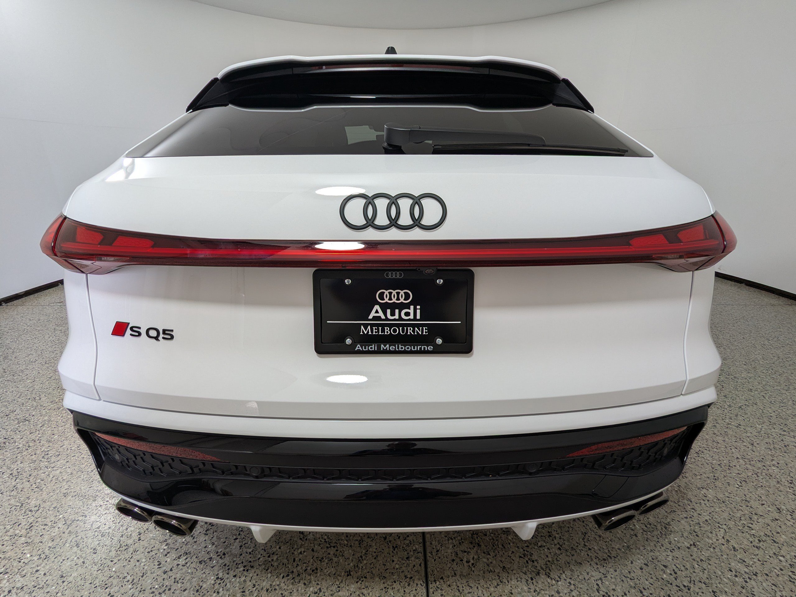 New 2026 Audi SQ5 Prestige AWD/4WD image 6