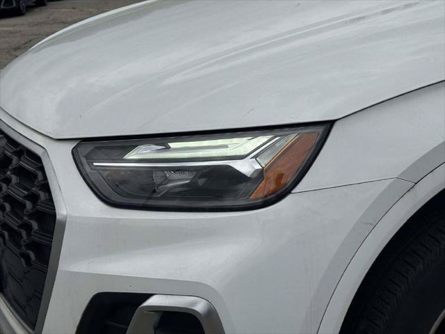 Used 2023 Audi Q5 2.0T Premium w/ Convenience Package AWD/4WD image 6