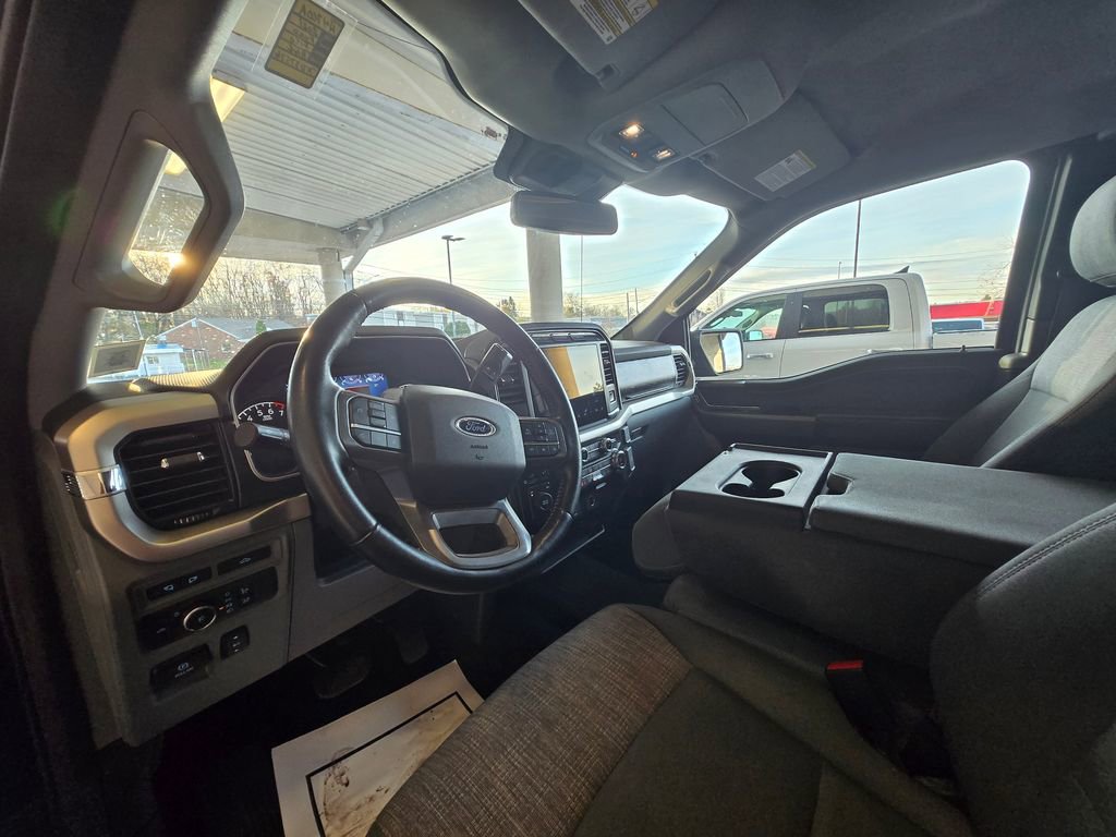 Used 2021 Ford F150 XLT w/ Equipment Group 302A High image 8