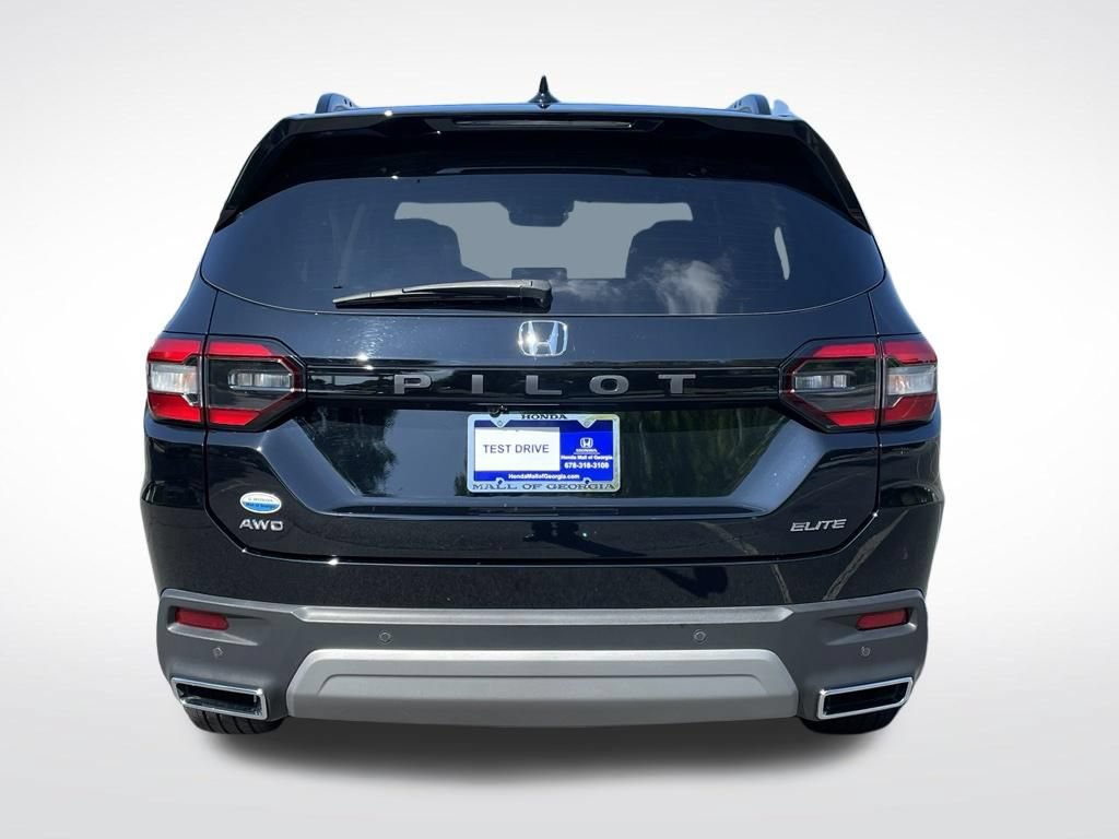 Used 2025 Honda Pilot Elite image 5
