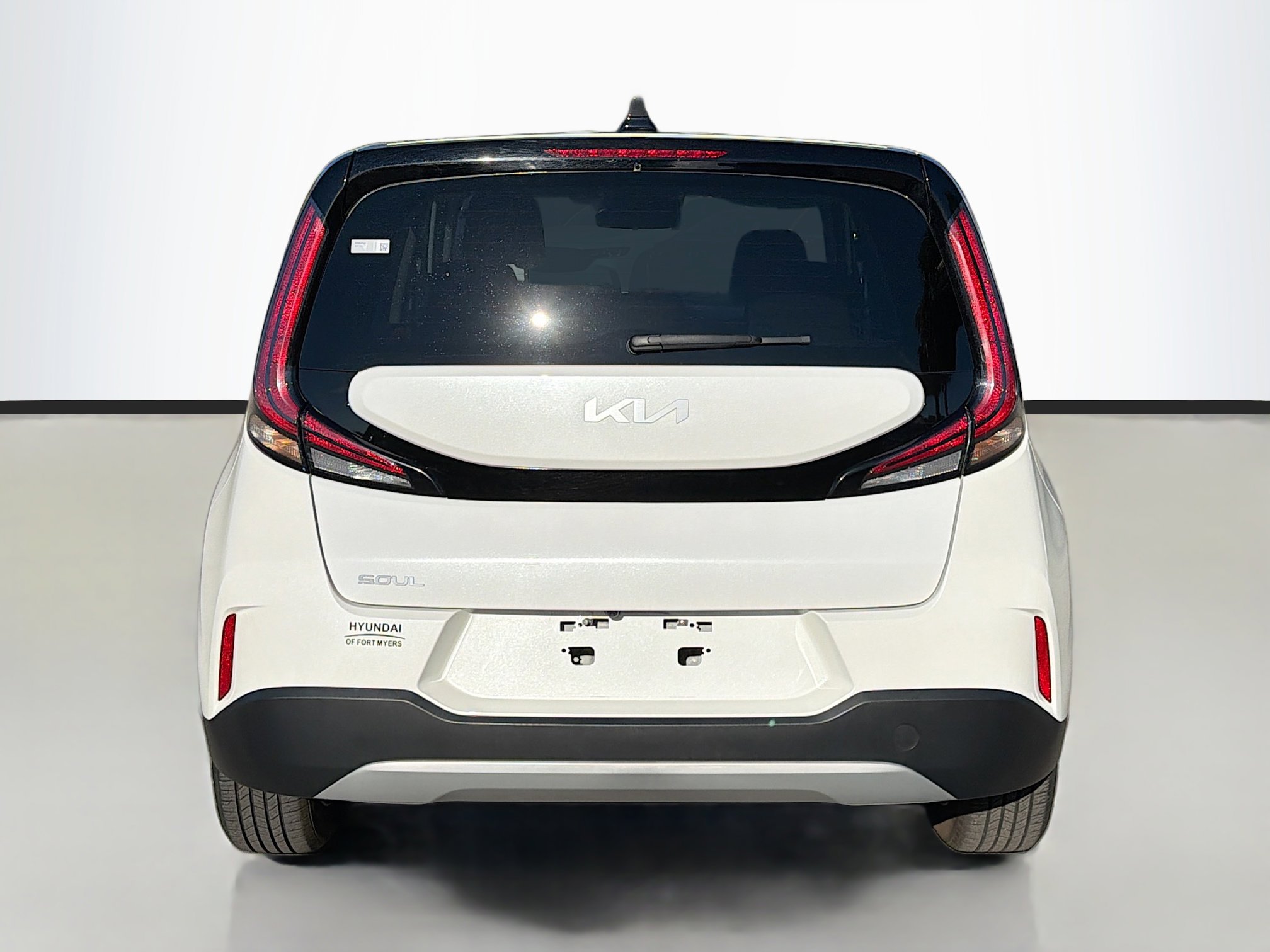 Used 2024 Kia Soul LX w/ Option Group 015 image 4