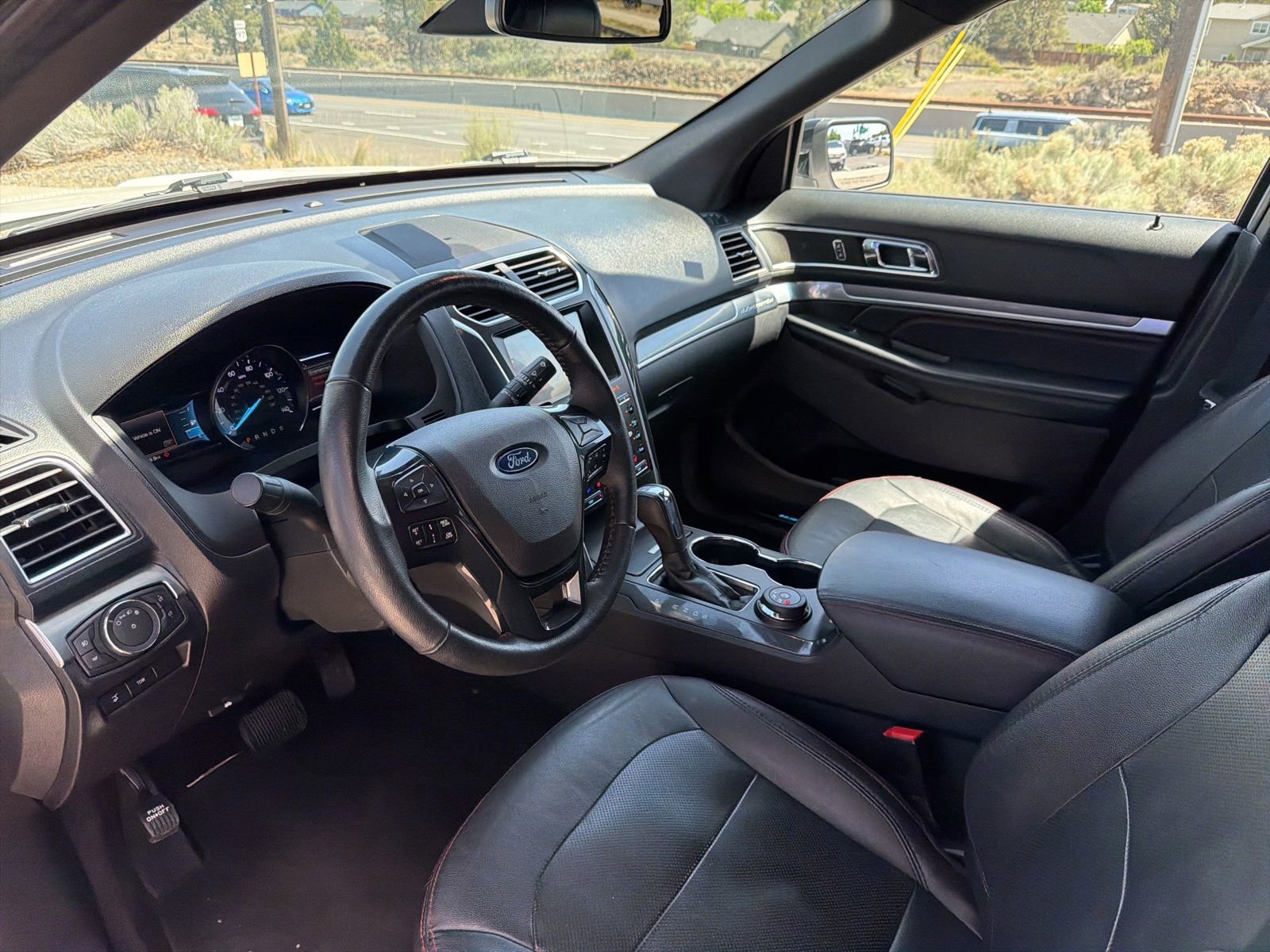 Used 2018 Ford Explorer Sport w/ Equipment Group 401A AWD/4WD image 19