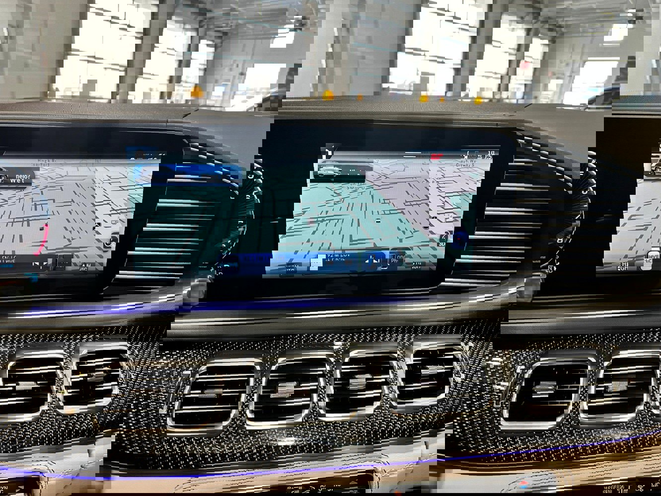 New 2026 Mercedes-Benz GLS 63 AMG 4MATIC image 10