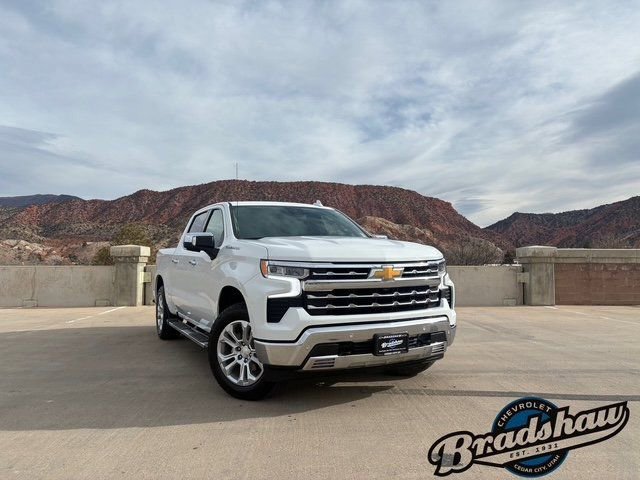 Used 2023 Chevrolet Silverado 1500 LTZ image 2