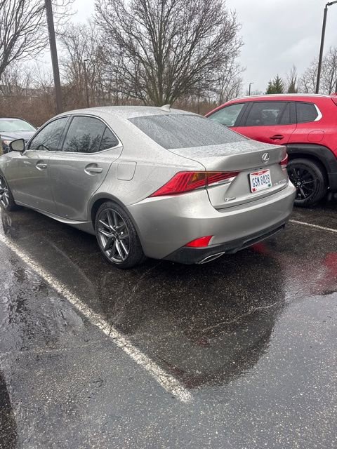Used 2019 Lexus IS 350 F Sport image 3