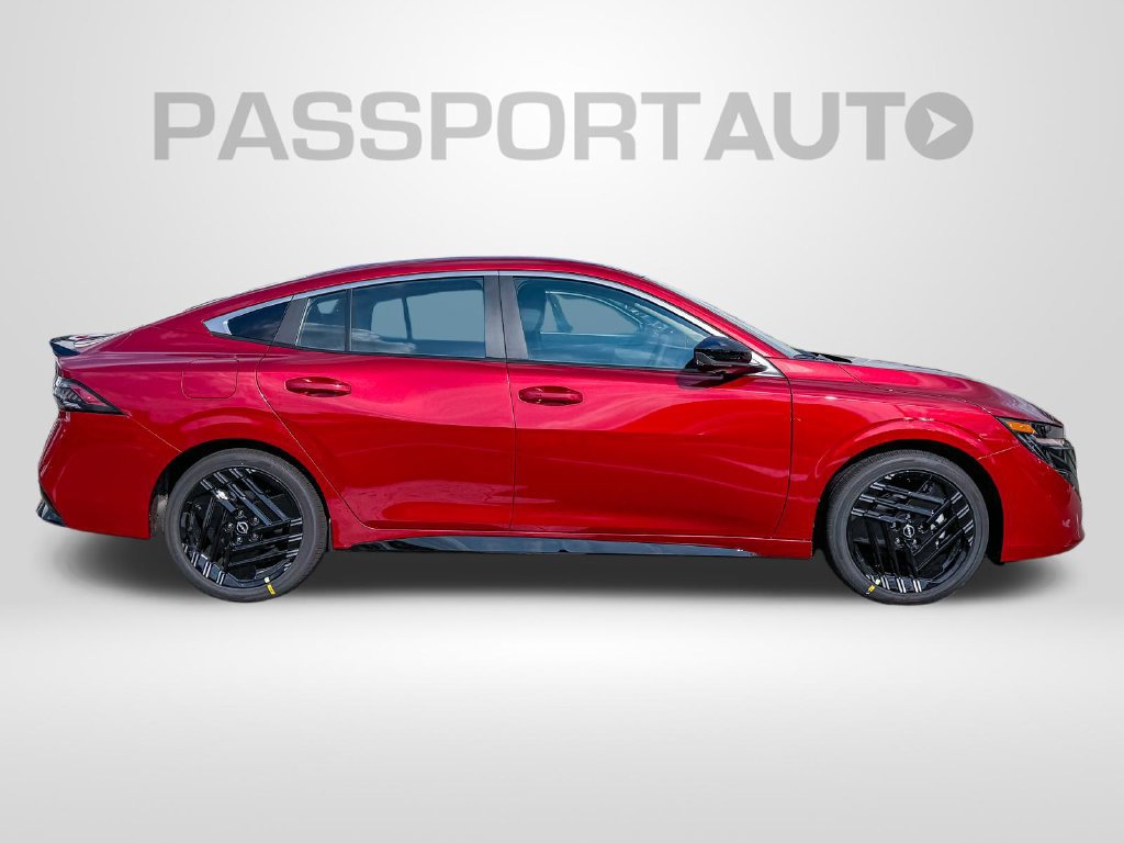 New 2027 Nissan Sentra SR w/ SR Premium Package FWD image 4