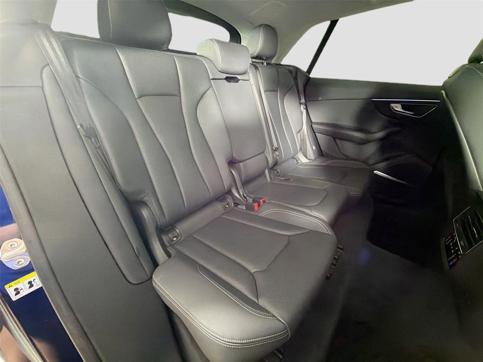 Used 2022 Audi Q8 Premium Plus AWD/4WD image 28