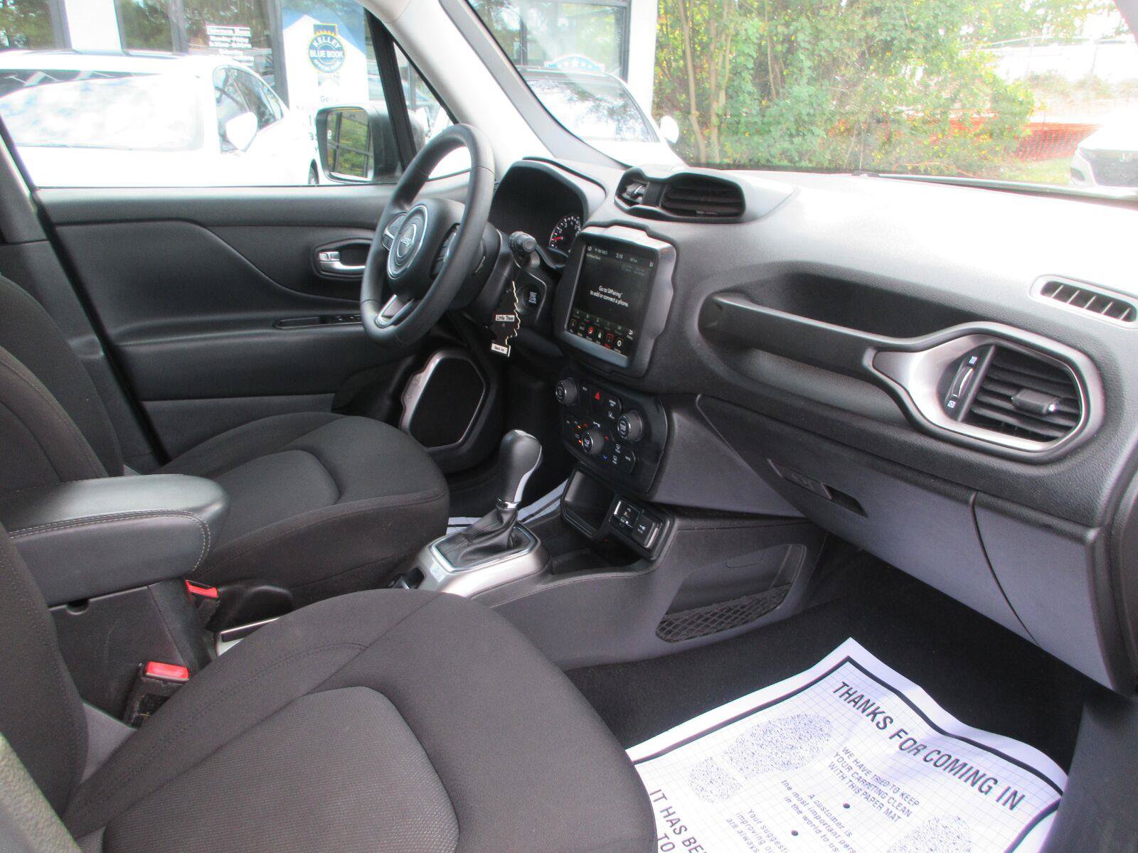 Used 2022 Jeep Renegade Sport w/ Sport Appearance Group FWD image 14