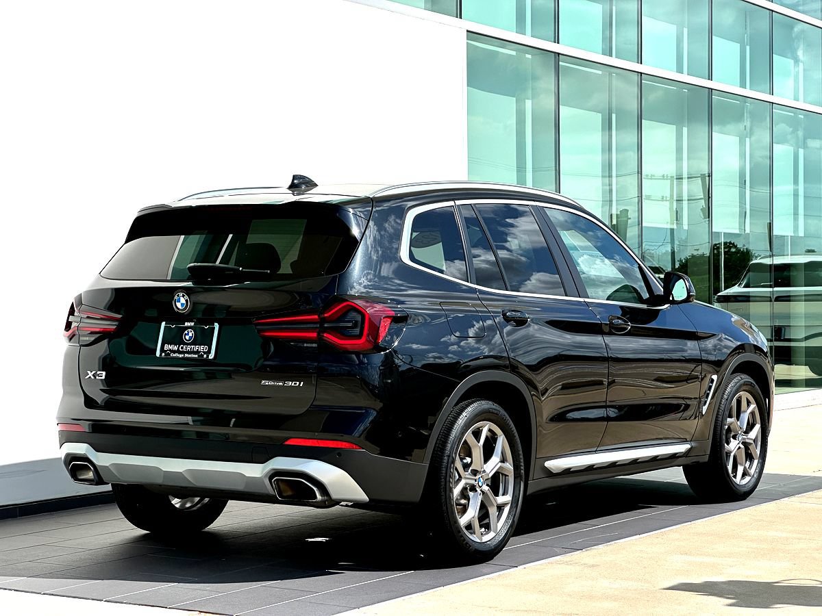 Certified 2023 BMW X3 sDrive30i w/ Premium Package RWD image 3