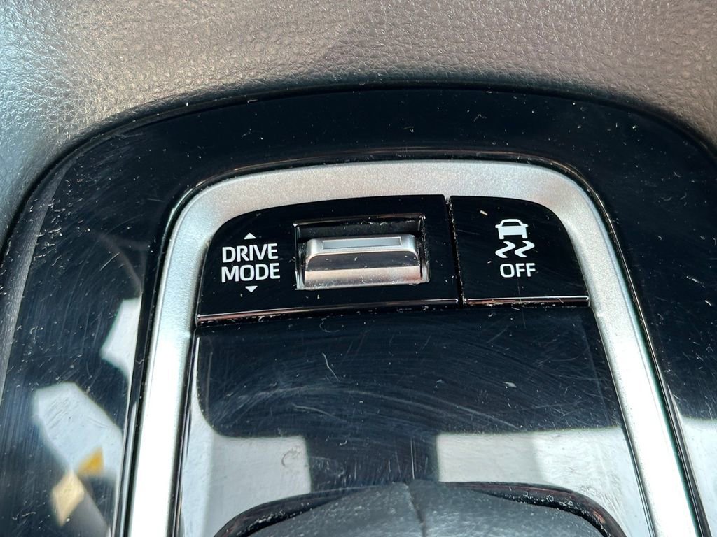Used 2024 Toyota Corolla SE FWD image 26