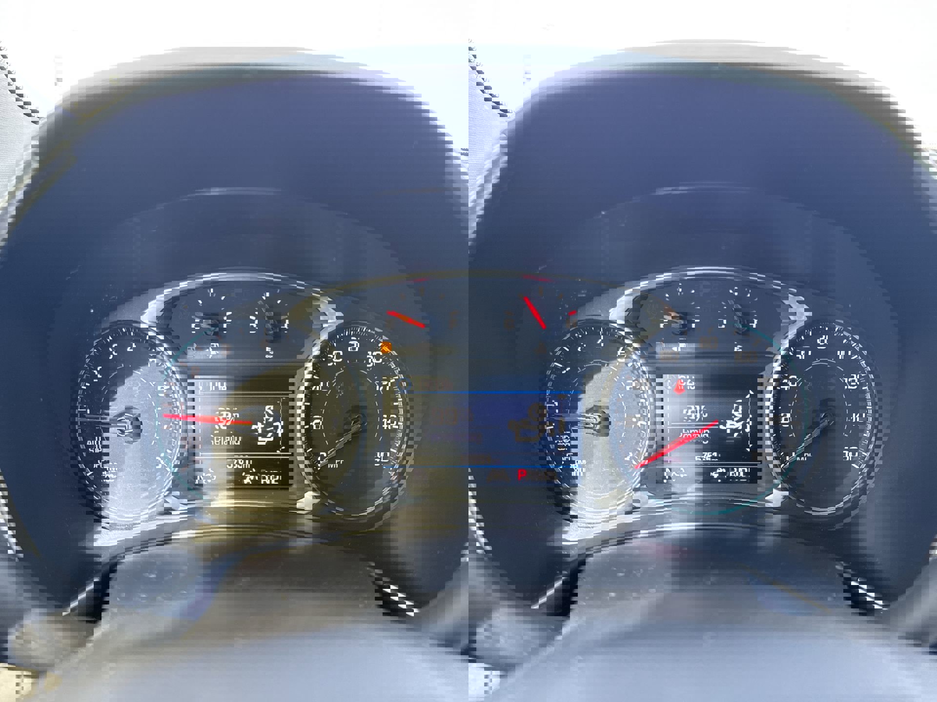 Certified 2021 Chevrolet Equinox LT w/ LPO, Floor Liner Package image 14