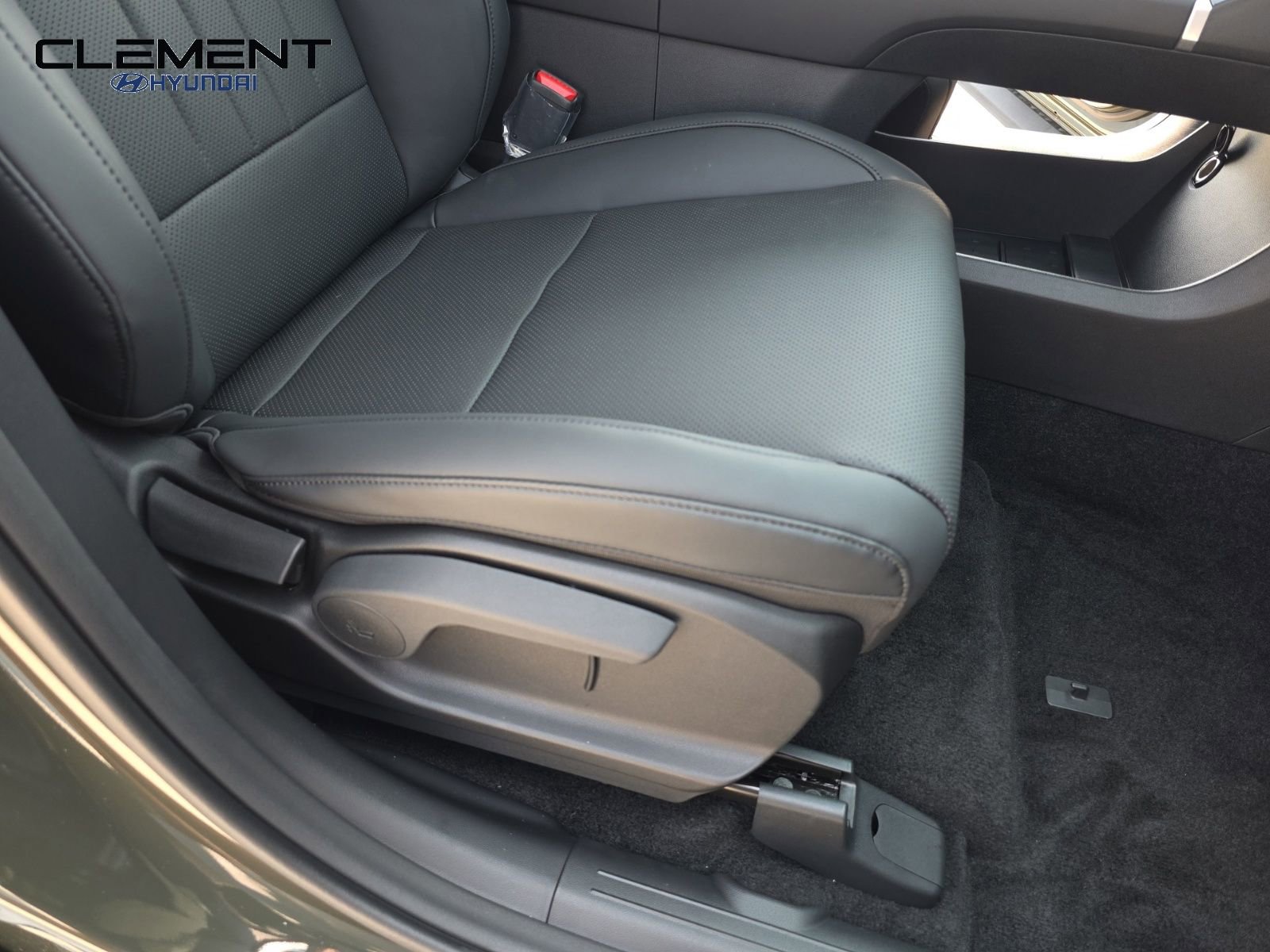 New 2026 Hyundai Santa Fe SEL image 28