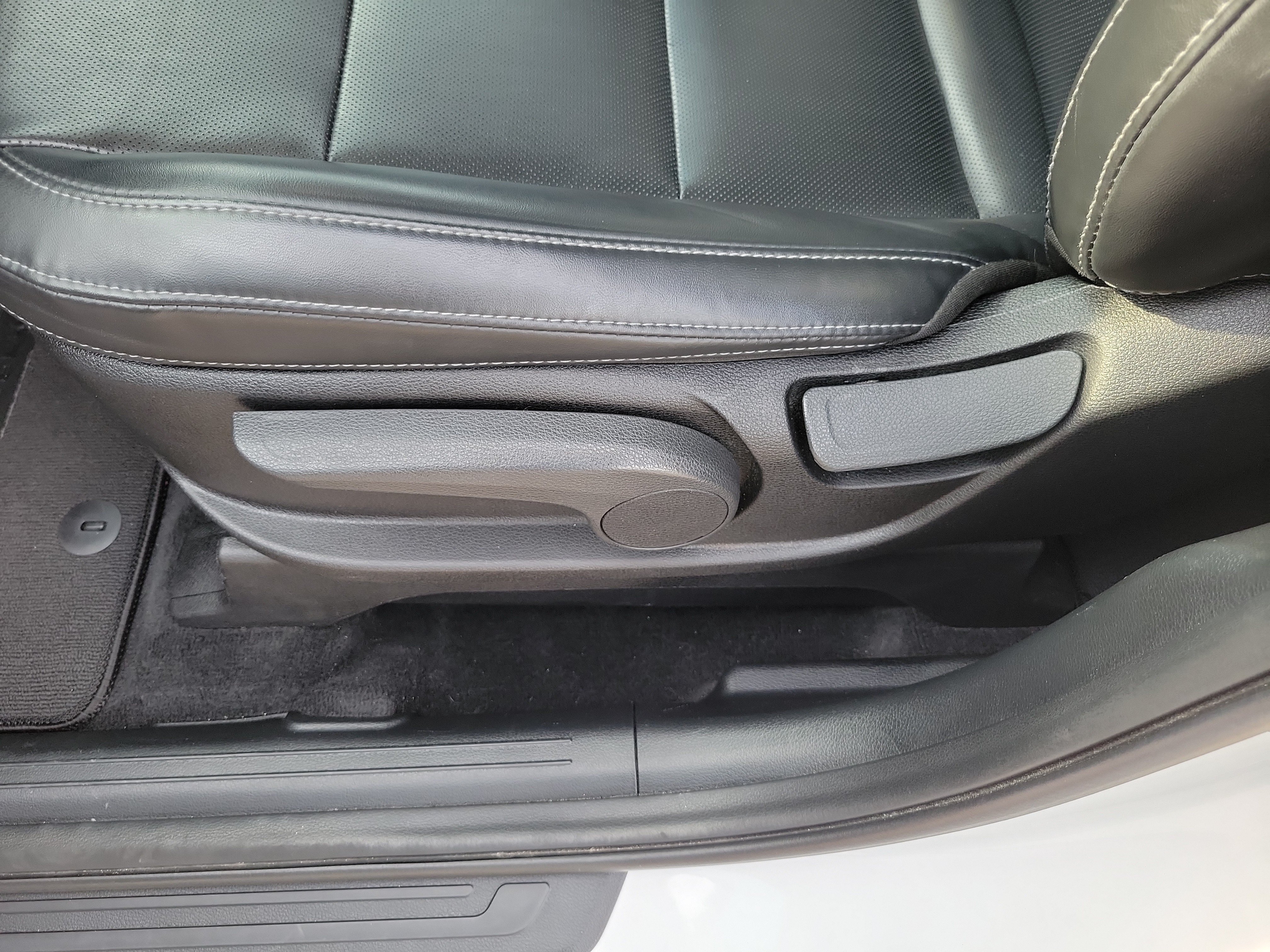 Certified 2021 Kia Telluride LX AWD/4WD image 21