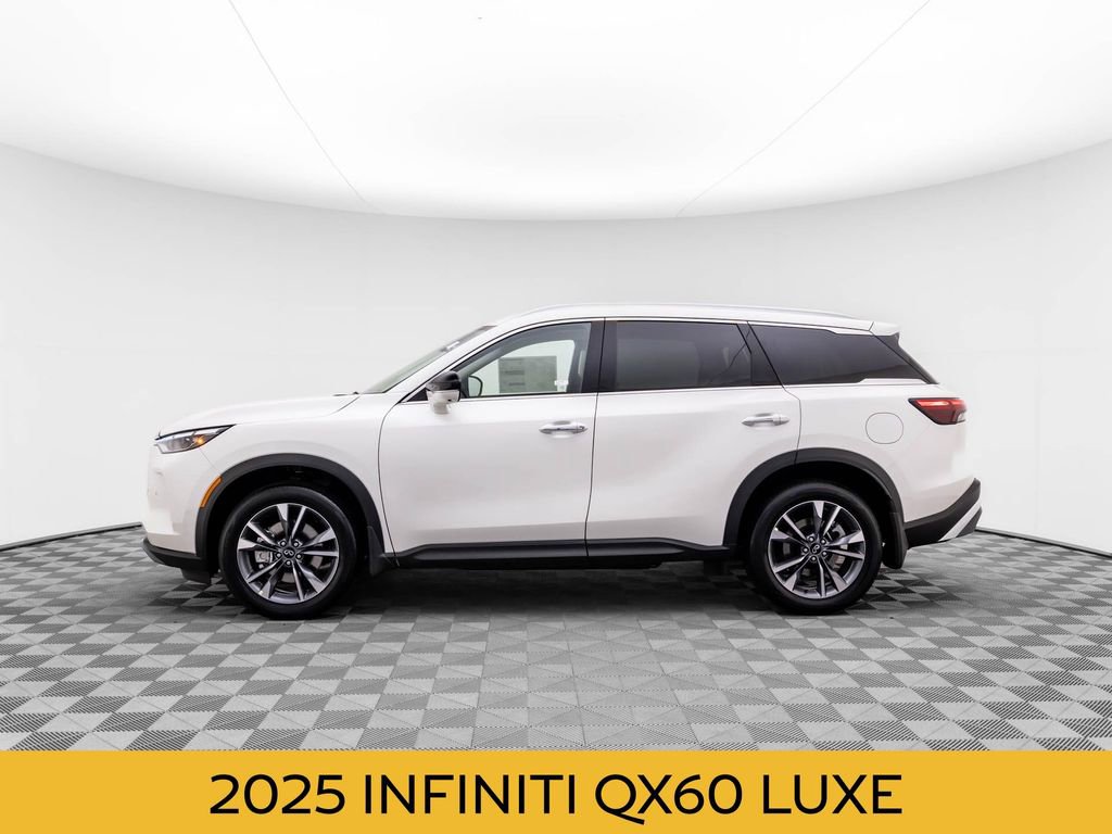 Certified 2025 INFINITI QX60 Luxe image 3