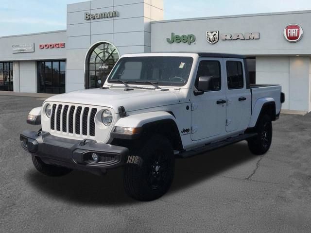 Used 2023 Jeep Gladiator Sport AWD/4WD image 2