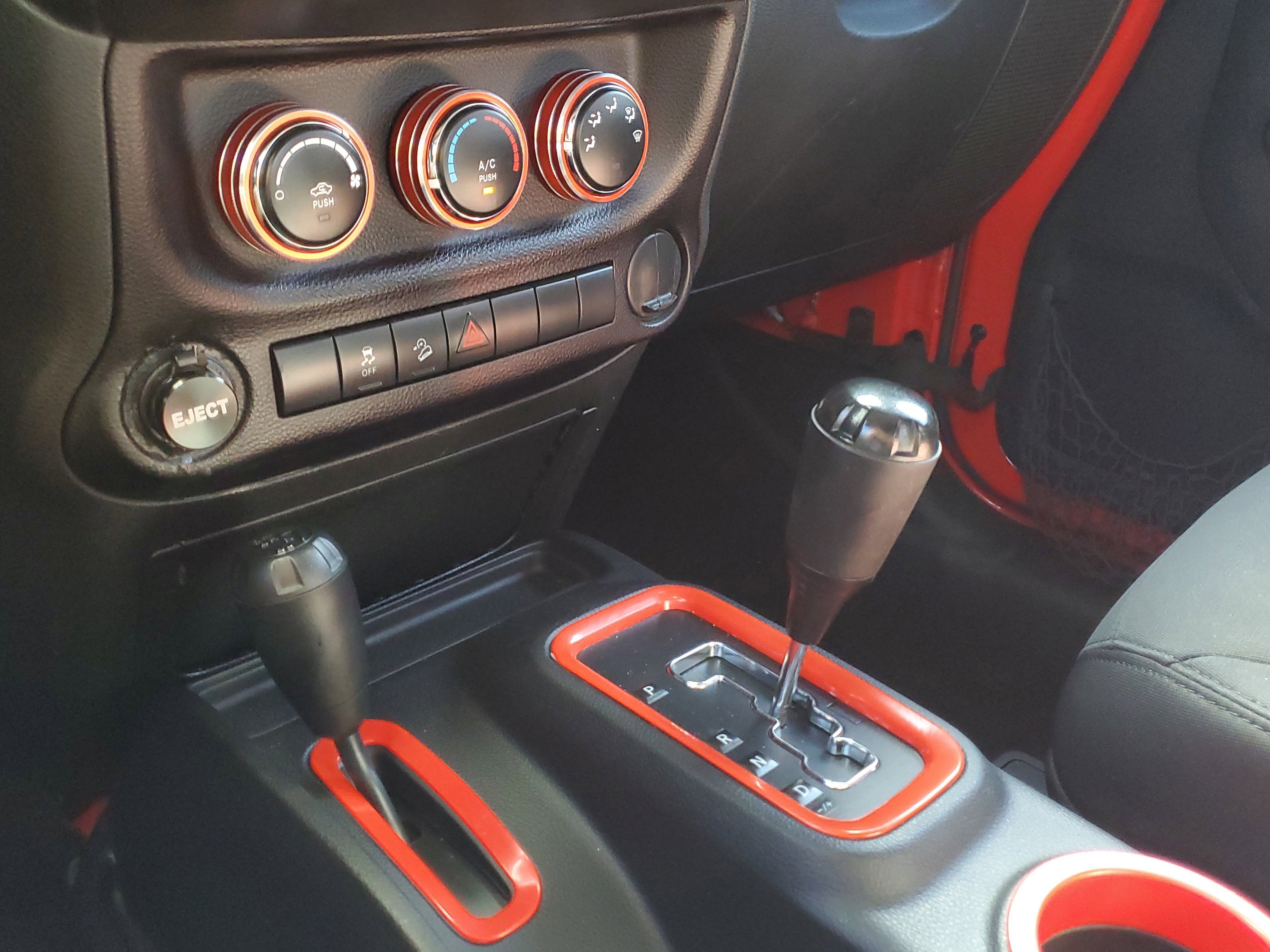 Used 2015 Jeep Wrangler Sport image 23