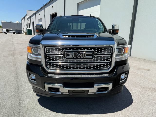 Used 2019 GMC Sierra 2500 Denali AWD/4WD image 11