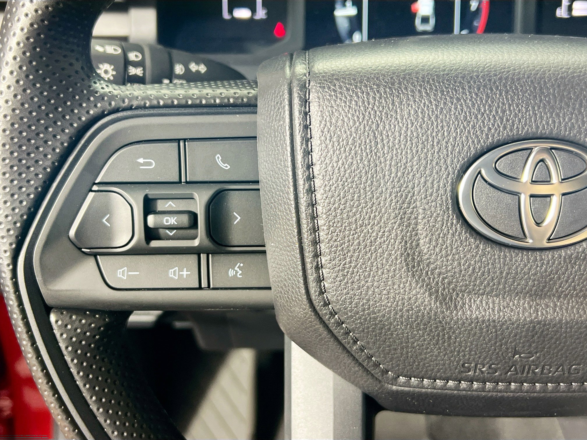 New 2025 Toyota Tacoma SR5 image 18