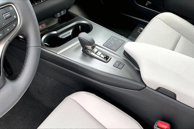 New 2026 Lexus UX 300h AWD image 8