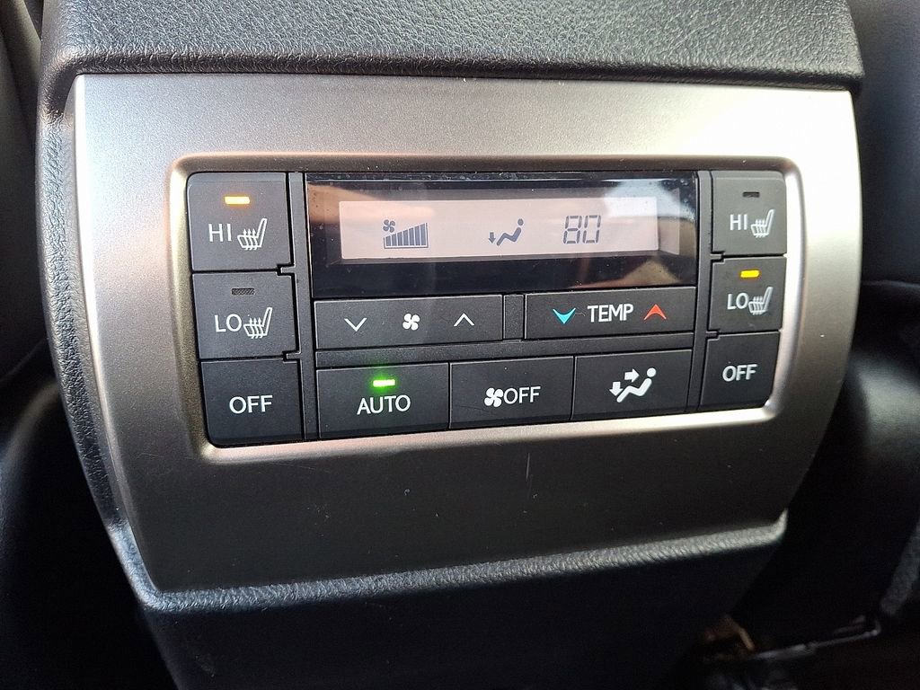 Used 2023 Lexus GX 460 Premium w/ Premium Package image 11