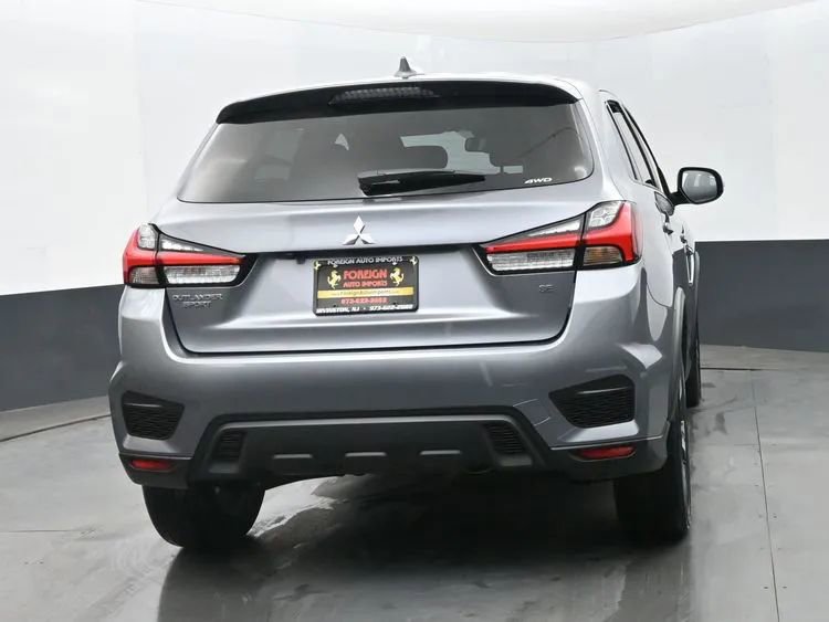 Used 2025 Mitsubishi Outlander Sport SE AWD/4WD image 8