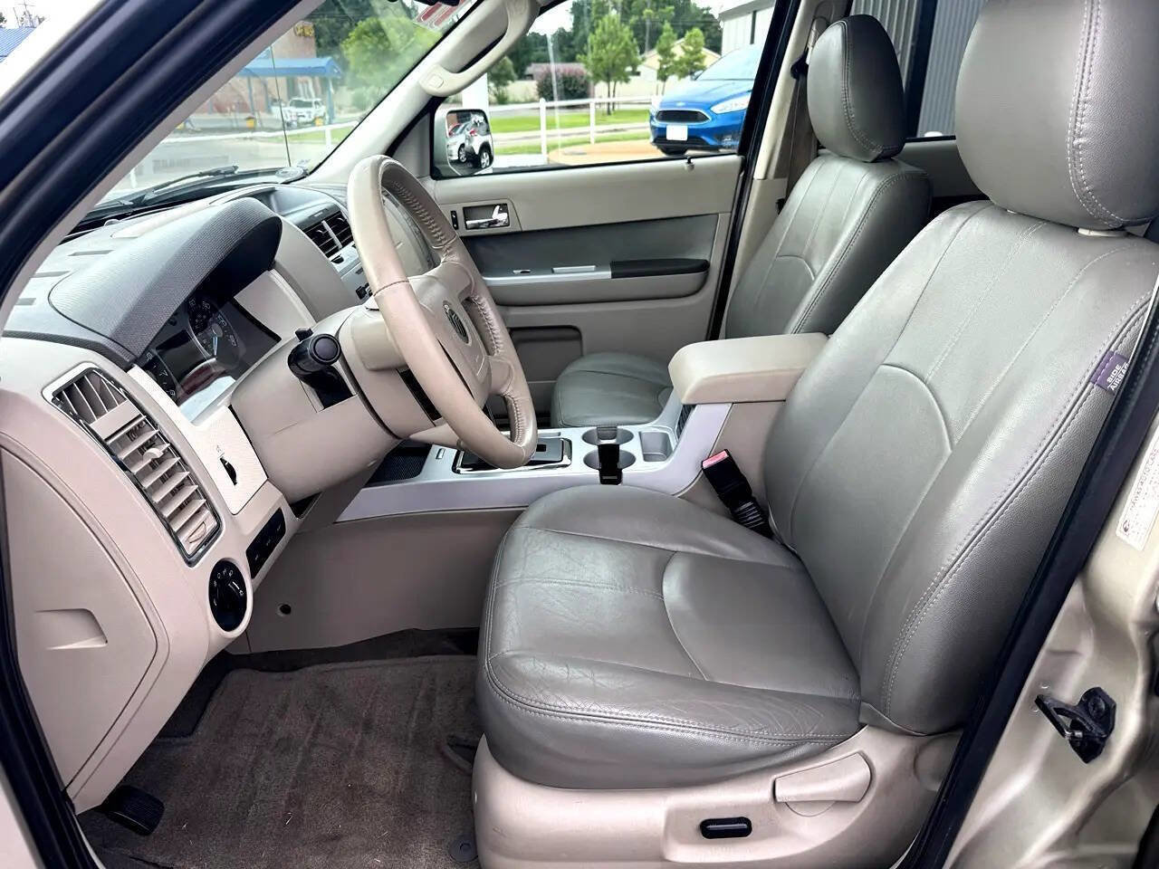 Used 2011 Mercury Mariner Premier w/ 202A Rapid Spec Order Code image 15